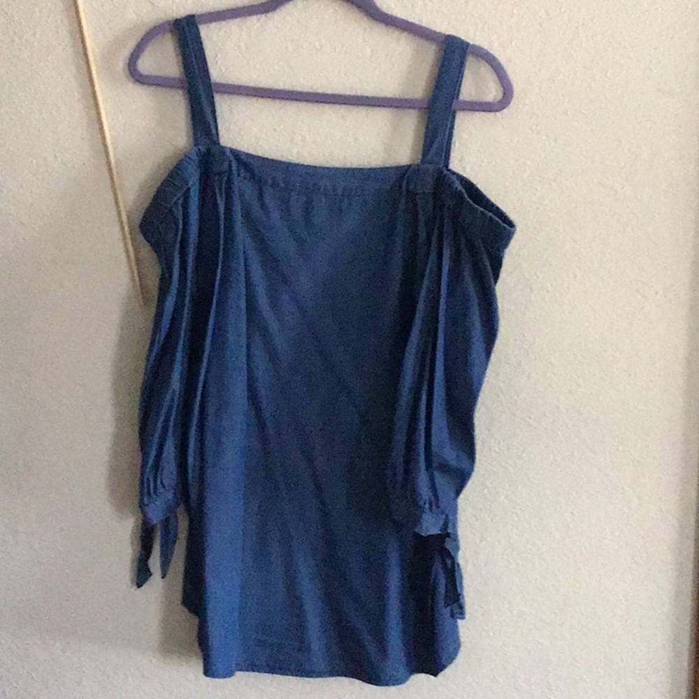 FEMININE DENIM BLUE OFF SHOULDER DETAILS W/OPEN SHOULDER, GATHERED SLEEVES XL
